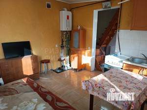 Дом 62м&sup2;, 2-этажный, участок 4 сот.  