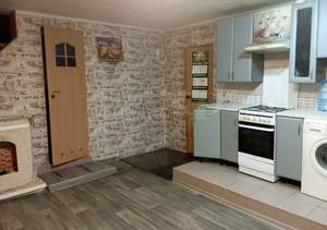 Дом 150м², 3-этажный, участок 1 сот.  