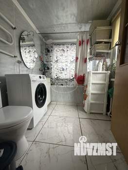 Дом 40м&sup2;, 2-этажный, участок 7 сот.  