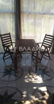 Дом 220м², 3-этажный, участок 6 сот.  