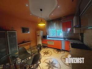 Таунхаус 280м², 4-этажный, участок 3 сот.  