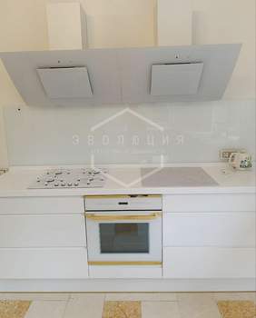 Дом 507м&sup2;, 4-этажный, участок 7 сот.  