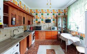 Дом 160м², 3-этажный, участок 4 сот.  