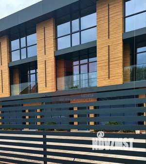 Таунхаус 260м&sup2;, 3-этажный, участок 2 сот.  