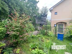 Дом 206м&sup2;, 2-этажный, участок 7 сот.  