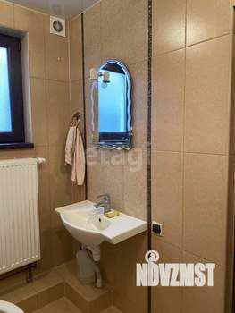 Дом 214м&sup2;, 2-этажный, участок 4 сот.  