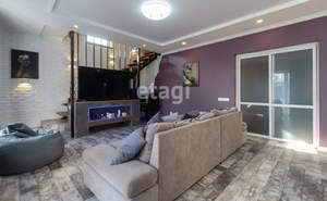 Дом 181м&sup2;, 2-этажный, участок 7 сот.  