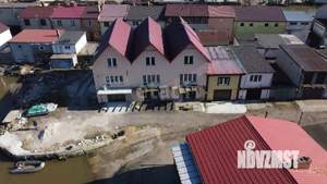Дом 234м², 2-этажный, участок 1 сот.  