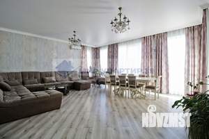 Дом 332м&sup2;, 2-этажный, участок 7 сот.  