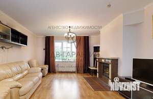 Дом 442м&sup2;, 3-этажный, участок 12 сот.  