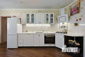 Дом 252м&sup2;, 4-этажный, участок 11 сот.  