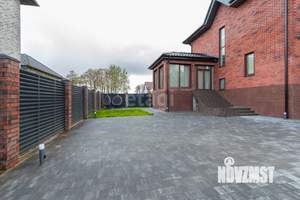 Дом 490м&sup2;, 4-этажный, участок 7 сот.  