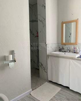 Дом 63м&sup2;, 1-этажный, участок 10 сот.  