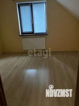 Дом 214м&sup2;, 2-этажный, участок 4 сот.  