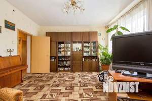 Дом 200м², 2-этажный, участок 15 сот.  