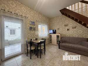 Таунхаус 60м², 2-этажный, участок 1 сот.  