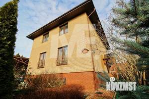 Дом 240м², 3-этажный, участок 6 сот.  