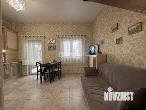 Таунхаус 60м², 2-этажный, участок 1 сот.  