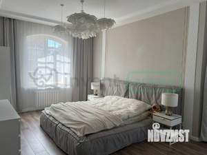 Дом 520м², 3-этажный, участок 6 сот.  