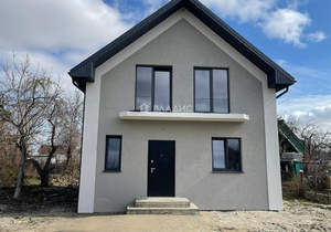 Дом 142м&sup2;, 2-этажный, участок 5 сот.  