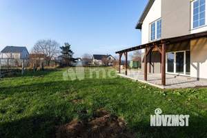 Коттедж 200м&sup2;, 2-этажный, участок 6 сот.  