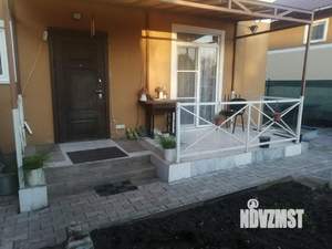 Дом 110м², 2-этажный, участок 6 сот.  