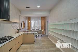 Коттедж 280м², 3-этажный, участок 2 сот.  