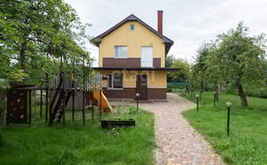 Дом 130м&sup2;, 2-этажный, участок 10 сот.  