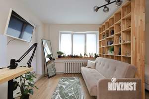 Дом 306м&sup2;, 3-этажный, участок 7 сот.  