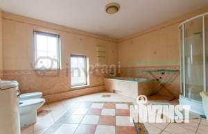 Дом 320м², 2-этажный, участок 6 сот.  