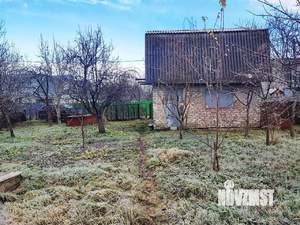 Дом 61м², 2-этажный, участок 6 сот.  