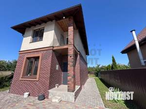 Дом 105м², 2-этажный, участок 6 сот.  