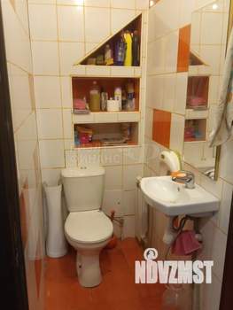 Дом 180м&sup2;, 2-этажный, участок 10 сот.  