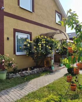 Дом 146м&sup2;, 2-этажный, участок 6 сот.  