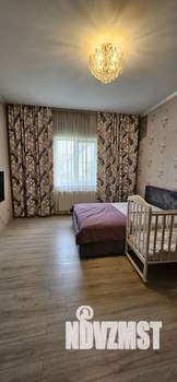 Дом 211м², 2-этажный, участок 9 сот.  