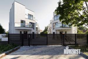 Таунхаус 175м&sup2;, 3-этажный, участок 3 сот.  