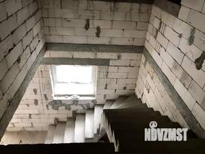 Дом 242м², 2-этажный, участок 12 сот.  