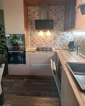 Дом 93м&sup2;, 1-этажный, участок 5 сот.  