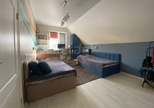 Дом 110м&sup2;, 2-этажный, участок 6 сот.  