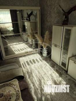 Дом 146м&sup2;, 2-этажный, участок 6 сот.  