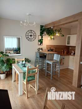 Дом 98м&sup2;, 2-этажный, участок 5 сот.  