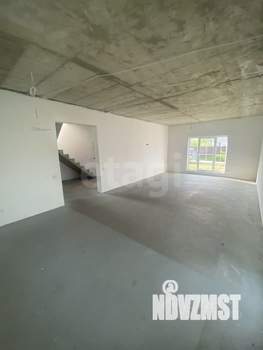 Дом 172м&sup2;, 2-этажный, участок 6 сот.  