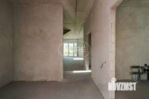 Таунхаус 175м², 3-этажный, участок 175 сот.  