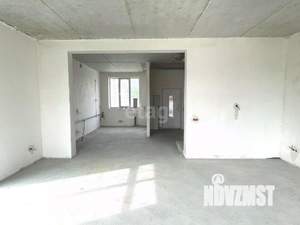 Таунхаус 180м², 3-этажный, участок 4 сот.  