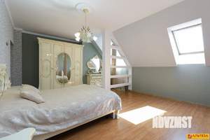 Дом 420м&sup2;, 3-этажный, участок 12 сот.  