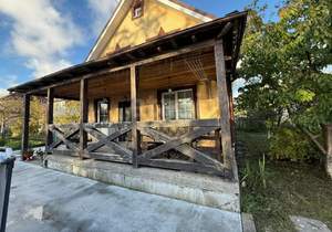 Дом 106м&sup2;, 2-этажный, участок 3 сот.  