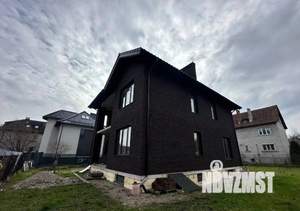 Коттедж 330м&sup2;, 2-этажный, участок 8 сот.  