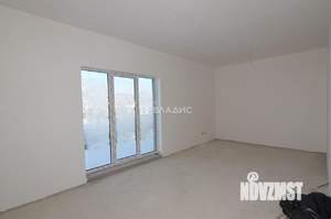 Дом 100м&sup2;, 1-этажный, участок 5 сот.  