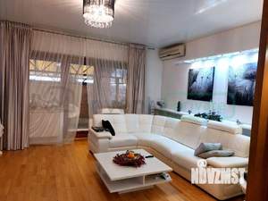 Таунхаус 160м&sup2;, 3-этажный, участок 2 сот.  