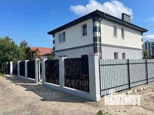 Дом 145м&sup2;, 2-этажный, участок 5 сот.  